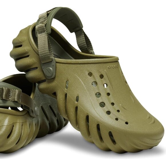 Crocs Echo Clog in Aloe Size 7 - Picture 1 of 6